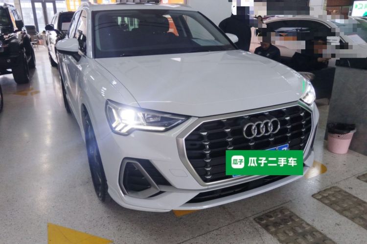 Used Audi Q3 2020 35 TFSI Fashion Dynamic Model Front Right 45 Deg