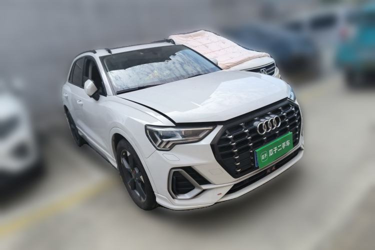 Used Audi Q3 2020 35 TFSI Fashion Dynamic Model Front Right 45 Deg