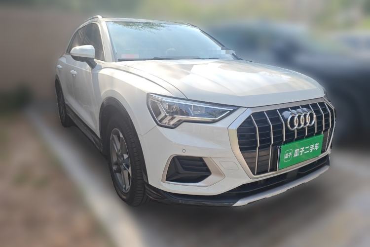Used Audi Q3 2020 35 TFSI Ambition Style Edition Front Right 45 Deg