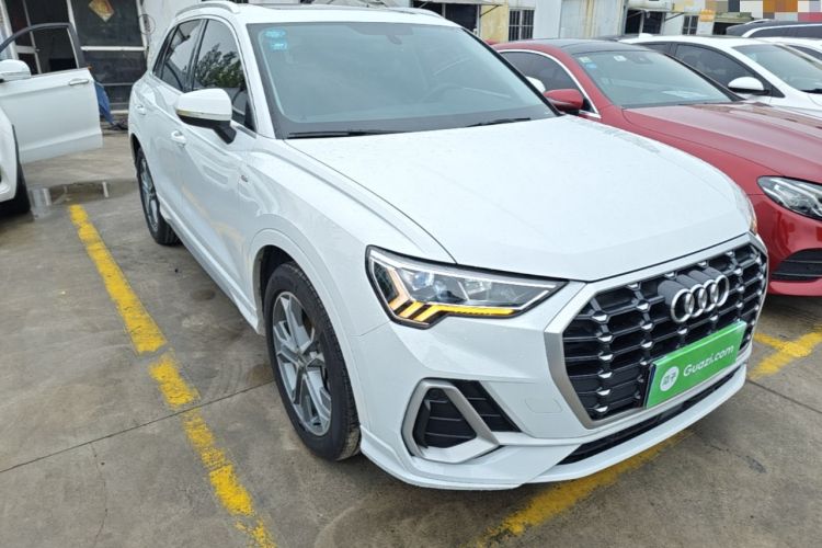 Used Audi Q3 2020 40 TFSI Fashion Dynamic Model Front Right 45 Deg