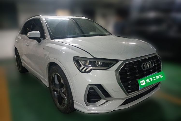 Used Audi Q3 2020 35 TFSI Fashion Dynamic Model Front Right 45 Deg
