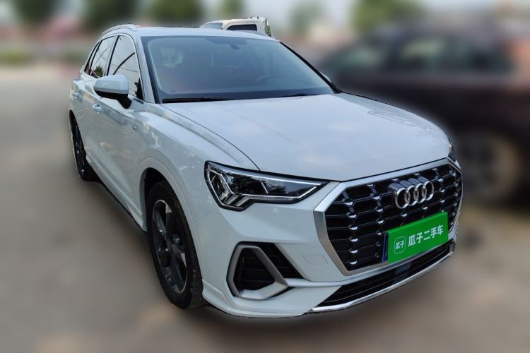 Used Audi Q3 2020 35 TFSI Fashion Dynamic Model Front Right 45 Deg