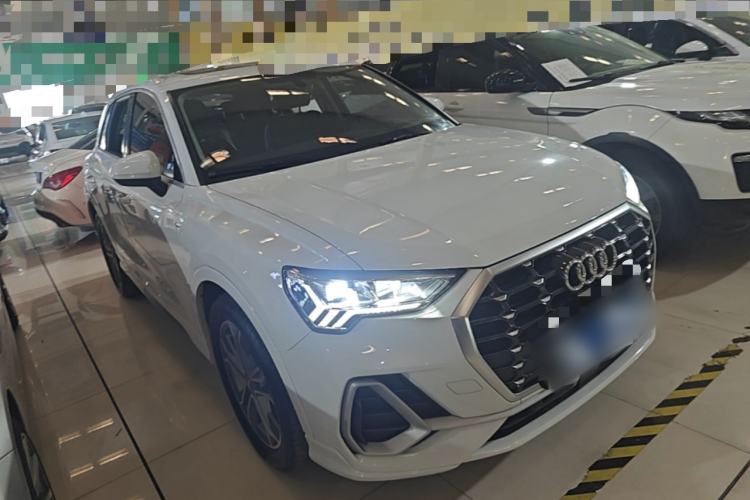 Used Audi Q3 2020 40 TFSI Fashion Dynamic Model Front Right 45 Deg