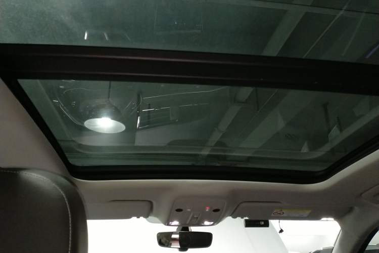 Used Audi Q3 2020 40 TFSI Fashion Dynamic Model Headliner