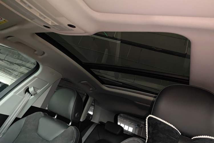 Used Audi Q3 2020 40 TFSI Fashion Dynamic Model Headliner