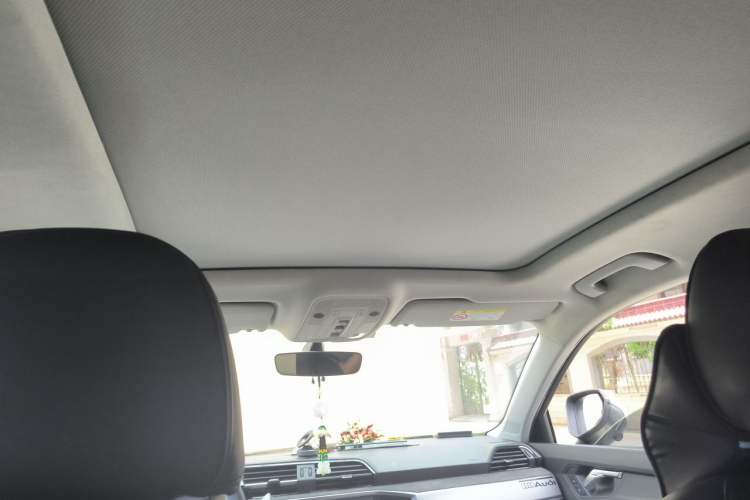 Used Audi Q3 2020 35 TFSI Fashion Dynamic Model Headliner