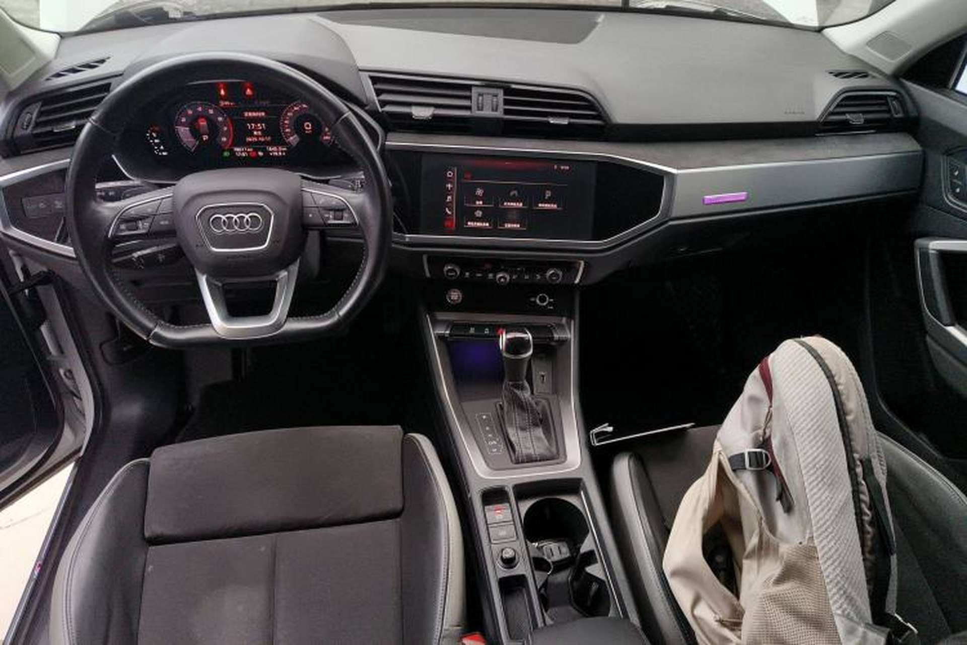 Used Audi Q3 2020 40 TFSI Fashion Dynamic Model Interior 2