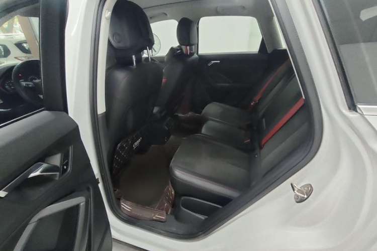 Used Audi Q3 2020 35 TFSI Fashion Dynamic Model Interior 5