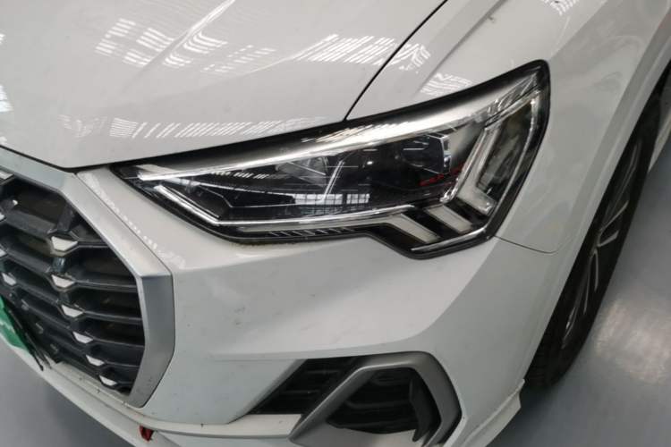Used Audi Q3 2020 35 TFSI Ambition Dynamic Edition Left Front Headlight