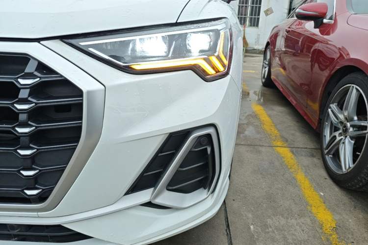 Used Audi Q3 2020 40 TFSI Fashion Dynamic Model Left Front Headlight
