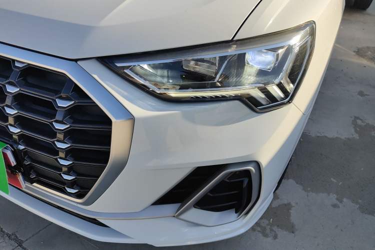 Used Audi Q3 2020 35 TFSI Ambition Dynamic Edition Left Front Headlight
