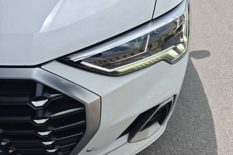 Used Audi Q3 2020 35 TFSI Fashion Dynamic Model Left Front Headlight
