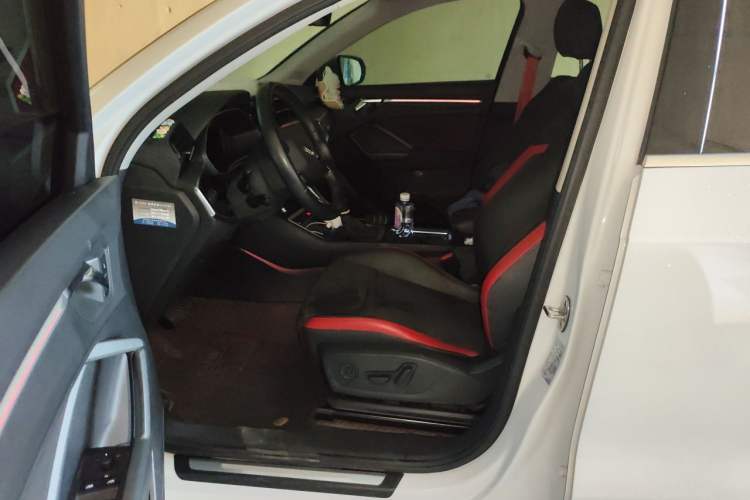 Used Audi Q3 2020 35 TFSI Ambition Dynamic Edition Left Front Seat
