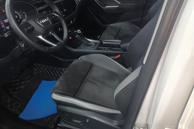 Used Audi Q3 2020 35 TFSI Ambition Dynamic Edition Left Front Seat