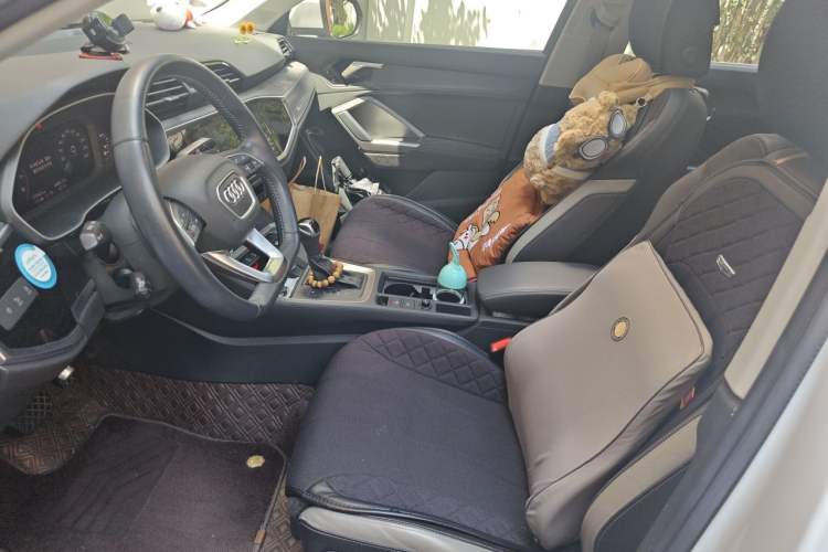 Used Audi Q3 2020 35 TFSI Fashion Dynamic Model Left Front Seat