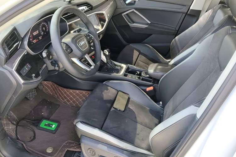 Used Audi Q3 2020 35 TFSI Ambition Dynamic Edition Left Front Seat