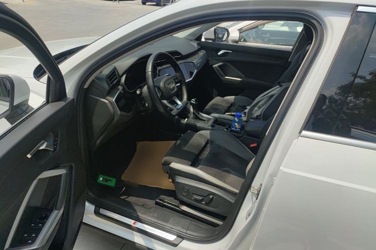 Used Audi Q3 2020 35 TFSI Fashion Dynamic Model Left Front Seat
