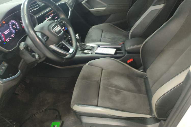 Used Audi Q3 2020 35 TFSI Ambition Dynamic Edition Left Front Seat
