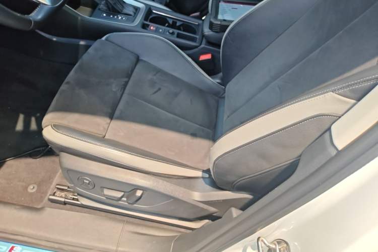 Used Audi Q3 2020 40 TFSI Fashion Dynamic Model Left Front Seat