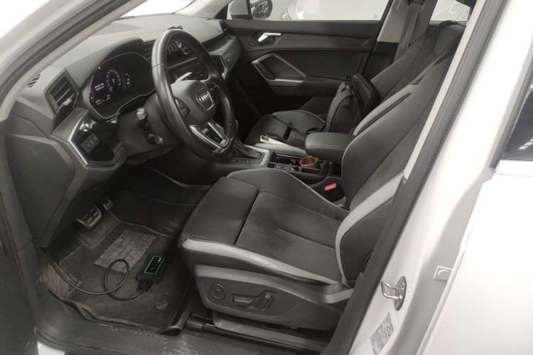 Used Audi Q3 2020 35 TFSI Ambition Dynamic Edition Left Front Seat