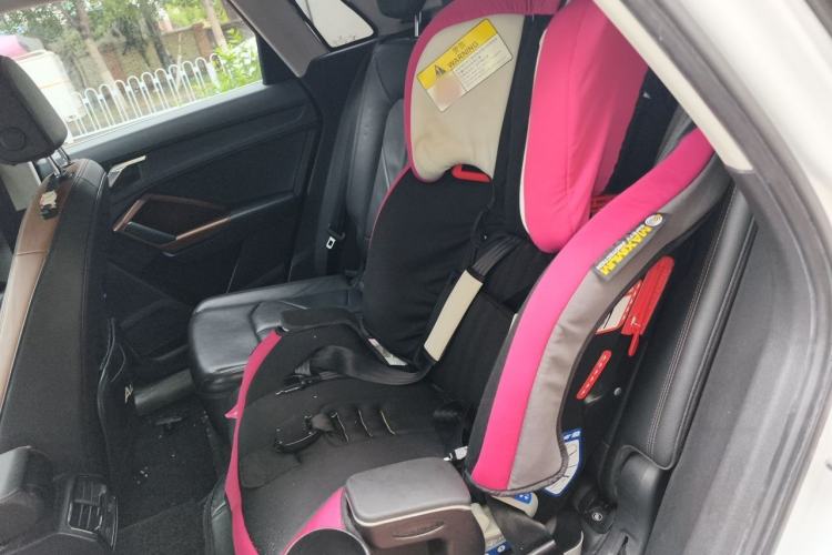 Used Audi Q3 2020 35 TFSI Fashionable and Elegant Model Left Rear Seat