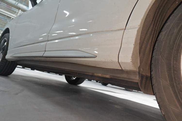 Used Audi Q3 2020 35 TFSI Fashion Dynamic Model Left Side Sill