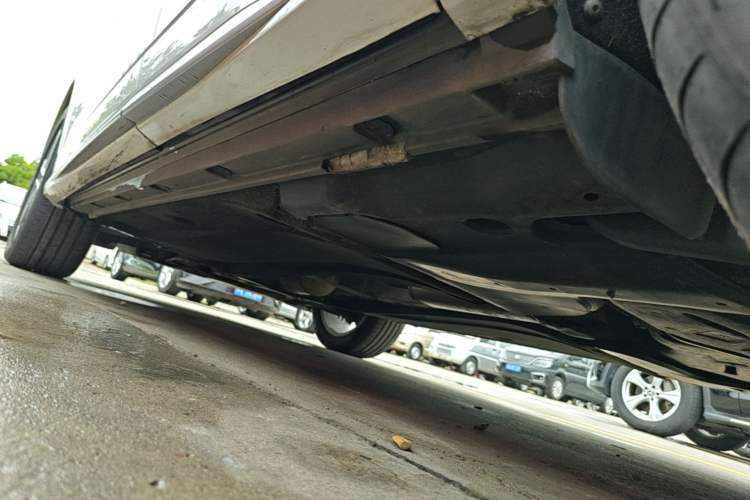 Used Audi Q3 2020 40 TFSI Fashion Dynamic Model Left Side Sill