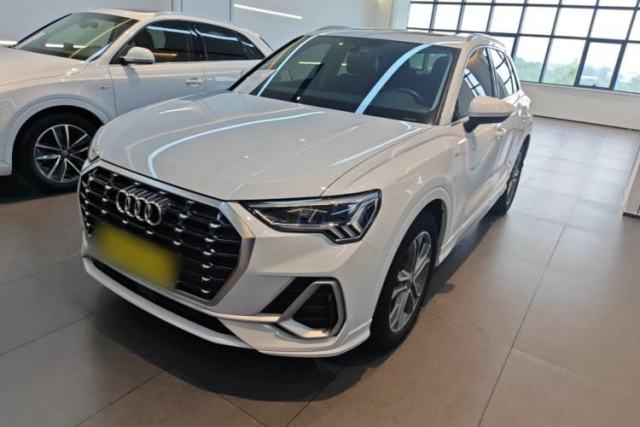 Used Audi Q3 2020 40 TFSI Fashion Dynamic Model