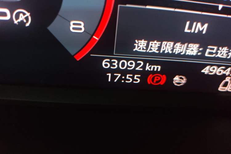 Used Audi Q3 2020 35 TFSI Ambition Dynamic Edition Odometer Close Up