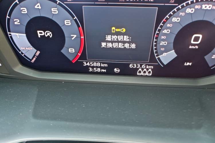 Used Audi Q3 2020 35 TFSI Ambition Dynamic Edition Odometer Close Up