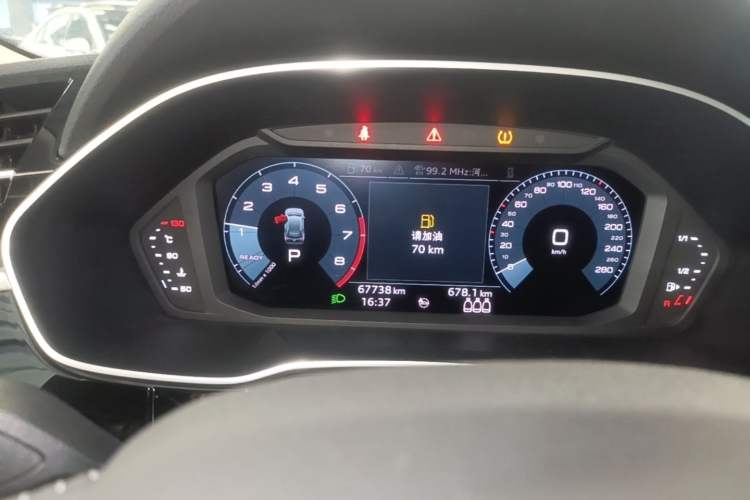 Used Audi Q3 2020 35 TFSI Ambition Dynamic Edition Odometer Close Up