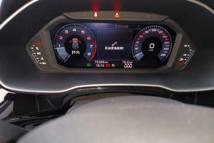 Used Audi Q3 2020 35 TFSI Fashion Dynamic Model Odometer Close Up