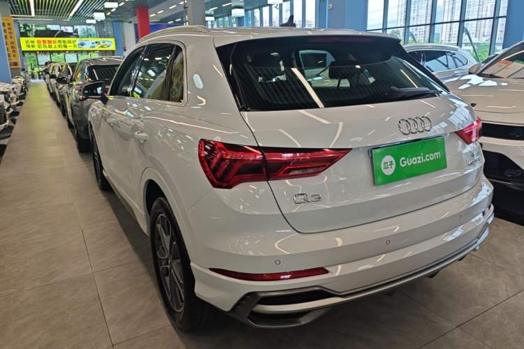 Used Audi Q3 2020 40 TFSI Fashion Dynamic Model Rear Left 45 Deg