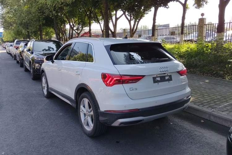 Used Audi Q3 2020 40 TFSI Fashionable and Elegant Model Rear Left 45 Deg
