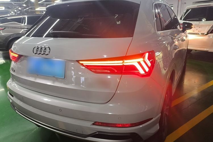 Used Audi Q3 2020 35 TFSI Ambition Dynamic Edition Rear Right 45 Deg