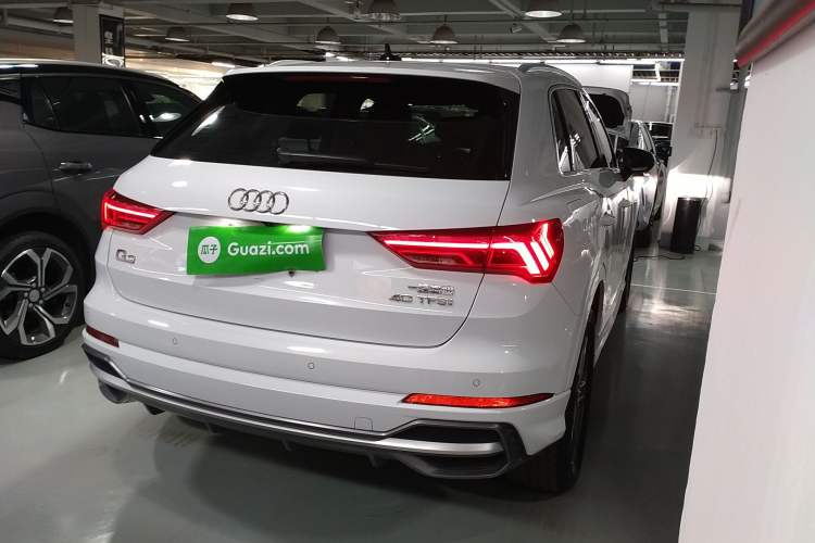 Used Audi Q3 2020 40 TFSI Fashion Dynamic Model Rear Right 45 Deg