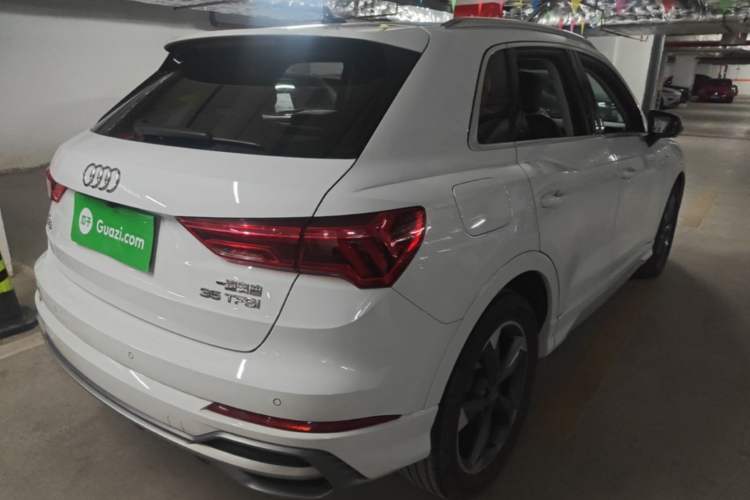 Used Audi Q3 2020 35 TFSI Fashion Dynamic Model Rear Right 45 Deg