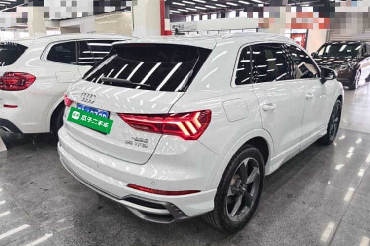 Used Audi Q3 2020 35 TFSI Fashion Dynamic Model Rear Right 45 Deg