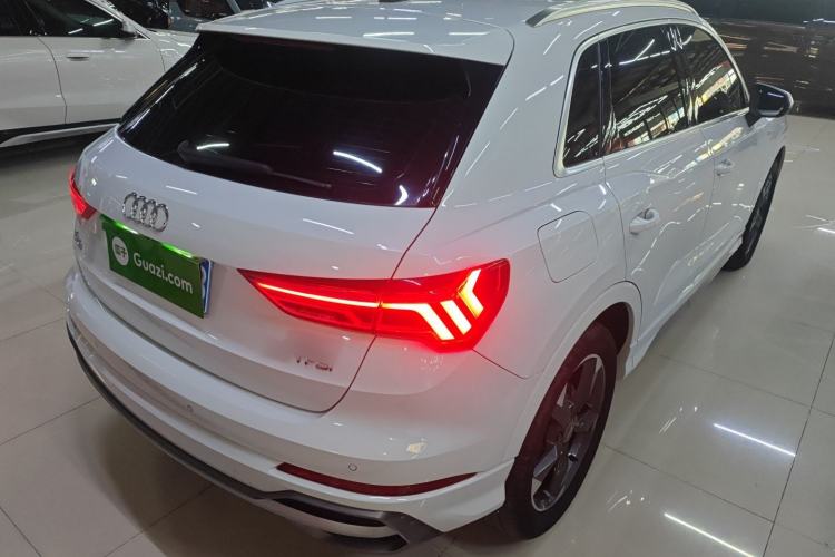 Used Audi Q3 2020 35 TFSI Fashion Dynamic Model Rear Right 45 Deg