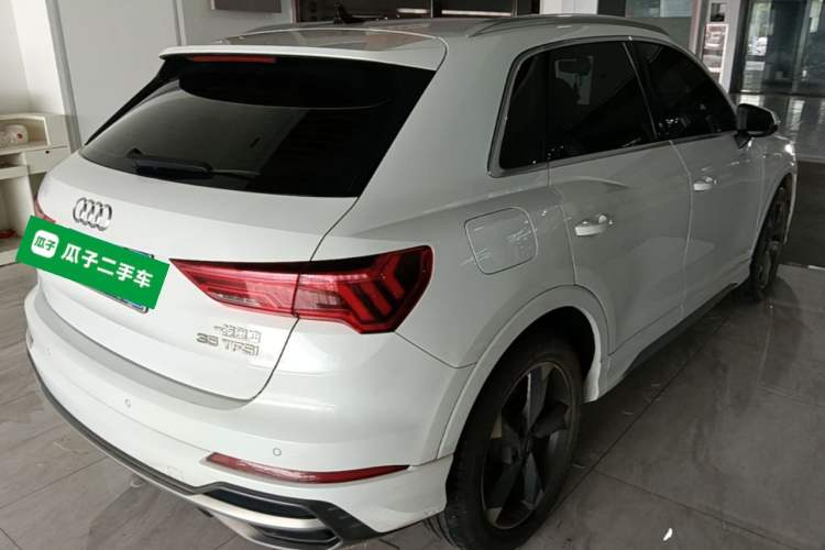 Used Audi Q3 2020 35 TFSI Fashion Dynamic Model Rear Right 45 Deg