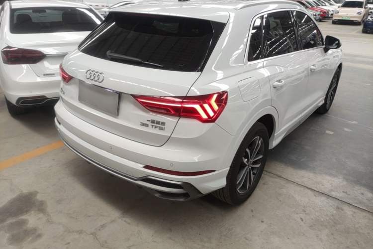 Used Audi Q3 2020 35 TFSI Ambition Dynamic Edition Rear Right 45 Deg