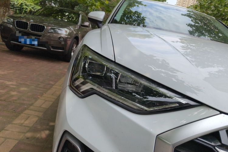Used Audi Q3 2020 35 TFSI Ambition Dynamic Edition Right Front Headlight