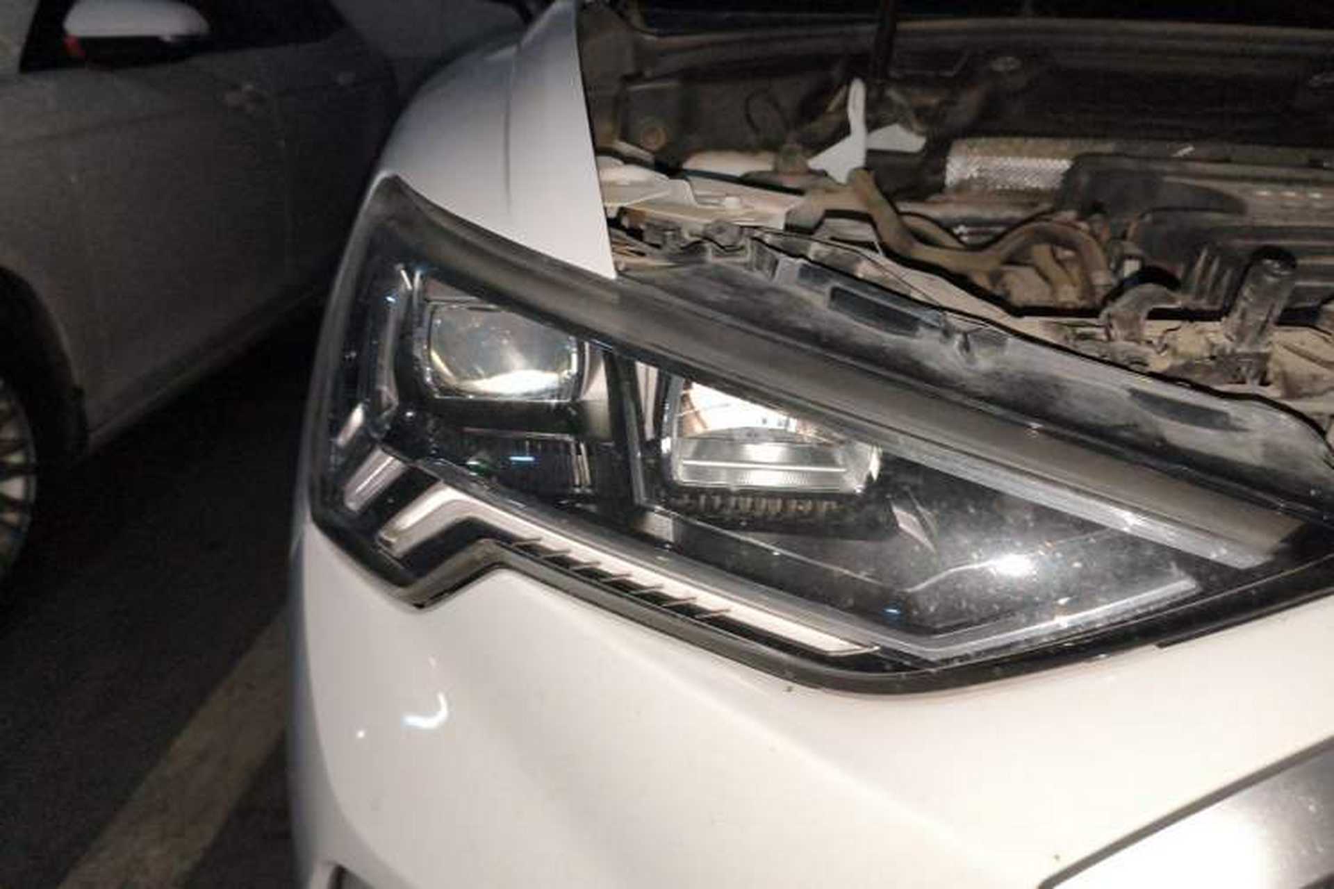 Used Audi Q3 2020 35 TFSI Fashion Dynamic Model Right Front Headlight