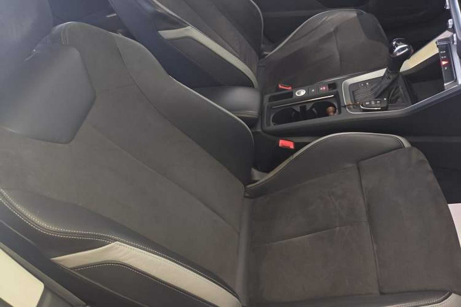 Used Audi Q3 2020 40 TFSI Fashion Dynamic Model Right Front Seat