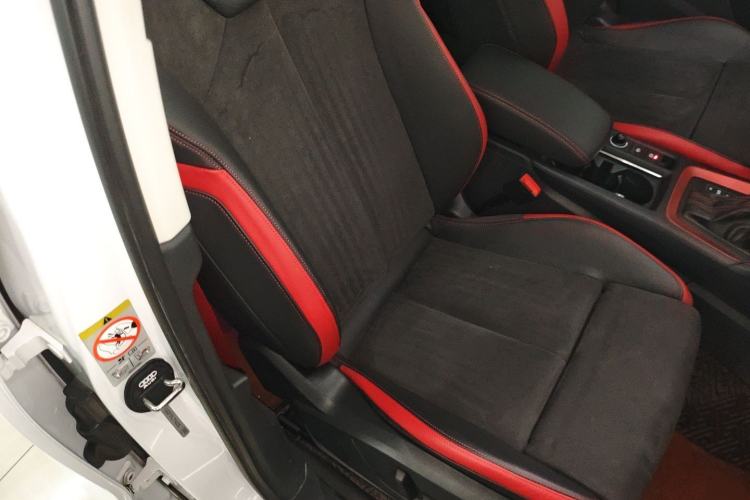 Used Audi Q3 2020 35 TFSI Fashion Dynamic Model Right Front Seat