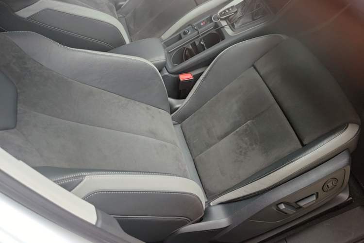 Used Audi Q3 2020 35 TFSI Fashion Dynamic Model Right Front Seat