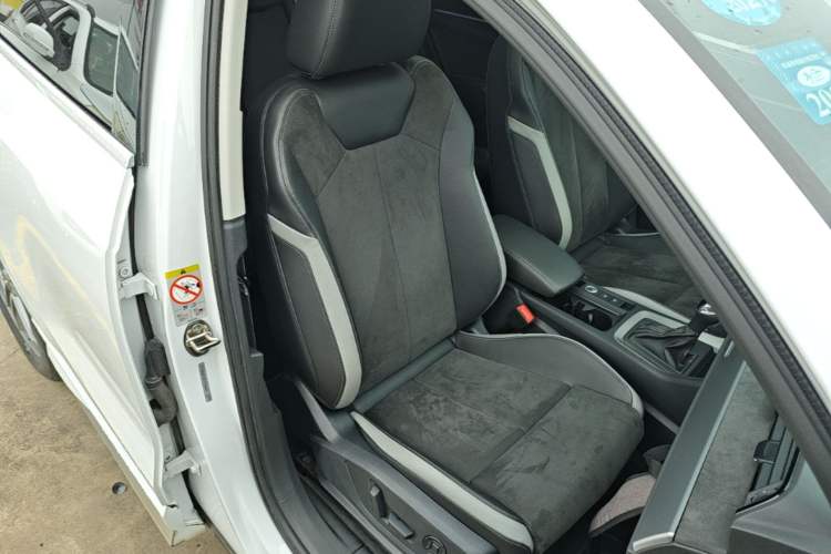 Used Audi Q3 2020 40 TFSI Fashion Dynamic Model Right Front Seat