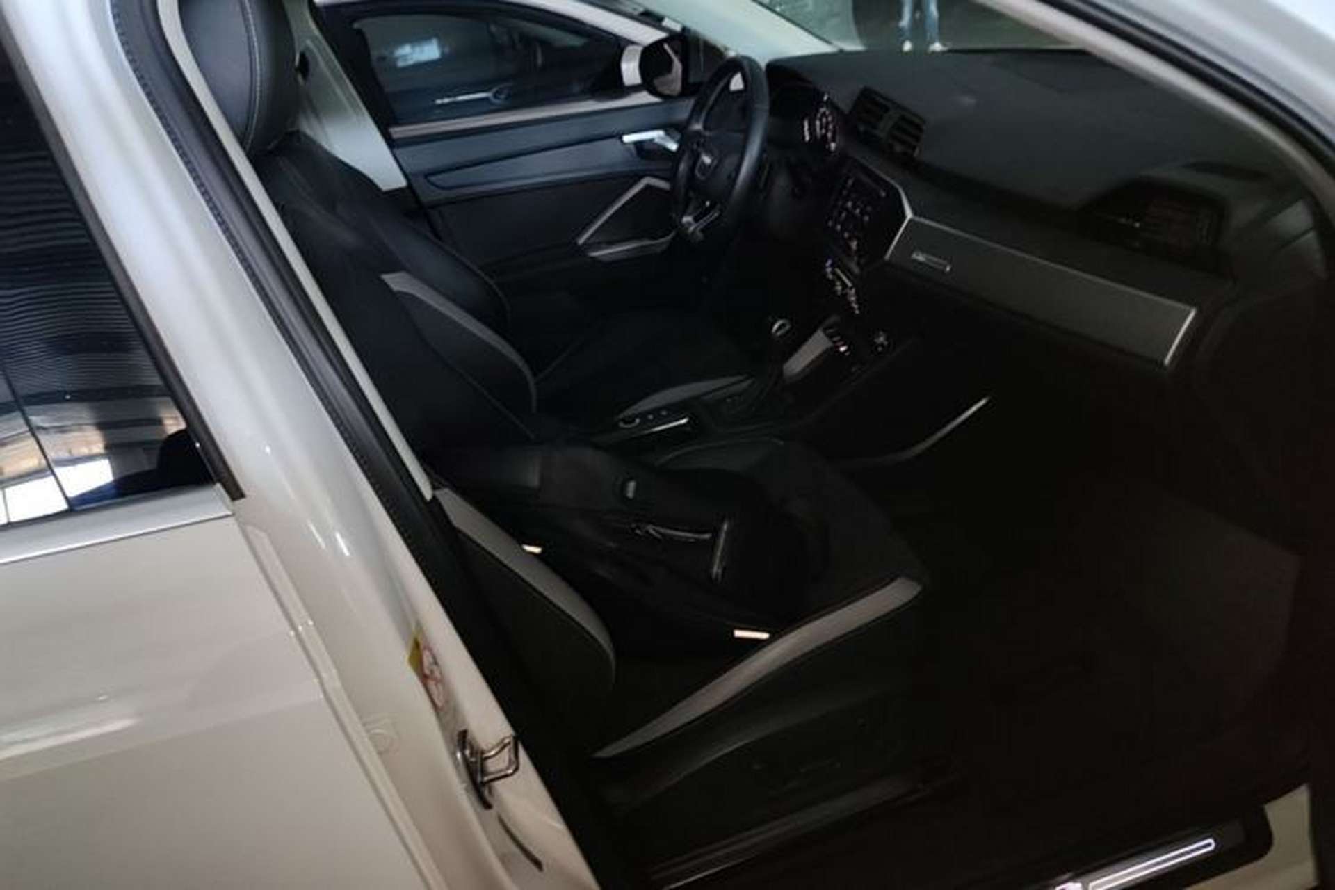 Used Audi Q3 2020 35 TFSI Fashion Dynamic Model Right Front Seat