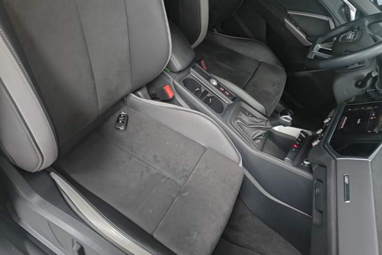 Used Audi Q3 2020 35 TFSI Fashion Dynamic Model Right Front Seat