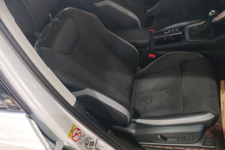 Used Audi Q3 2020 35 TFSI Ambition Dynamic Edition Right Front Seat